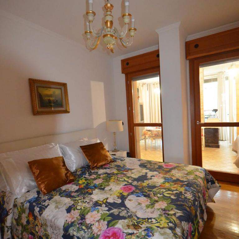 Getaway Roma Home - Three-Bedroom Apartment - 16