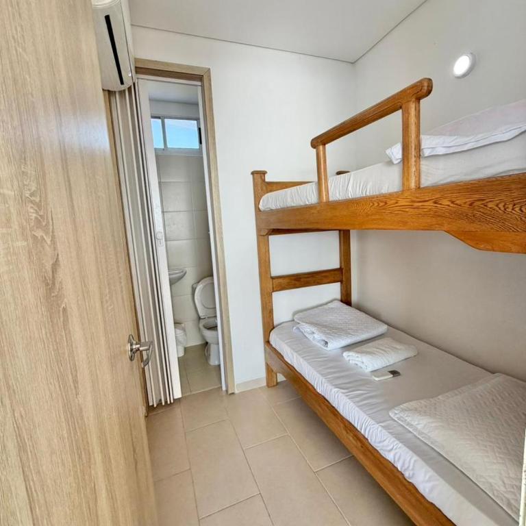 FB Apartamentos con vistas 360 grados al mar y piscina - Apartamento Premier de 4 dormitorios - 25