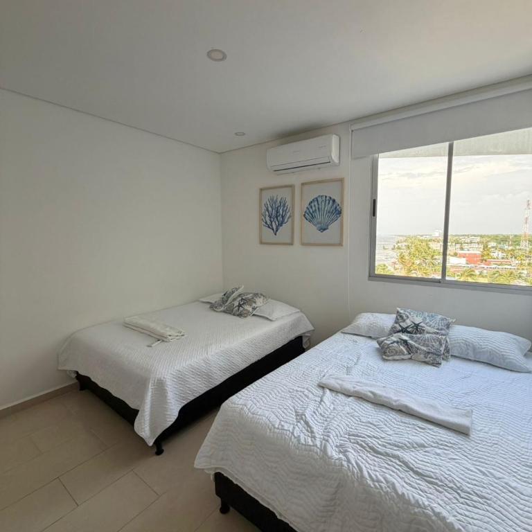 FB Apartamentos con vistas 360 grados al mar y piscina - Apartamento Premier de 4 dormitorios - 9