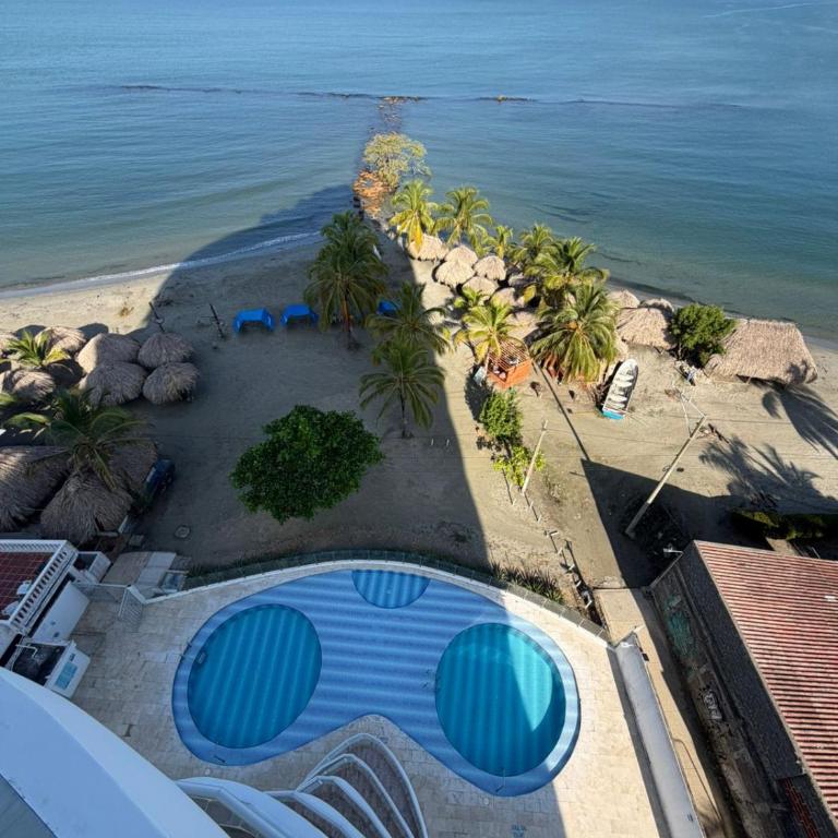 FB Apartamentos con vistas 360 grados al mar y piscina - Apartamento Premier de 4 dormitorios - 23