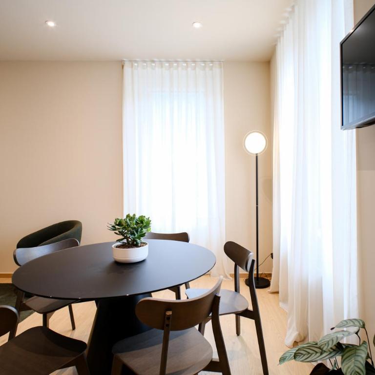 The Balcony Premium Apartment - 3 Min Walk to Bernina Express & Station - Apartment mit 1 Schlafzimmer, Balkon und Bergblick - 19