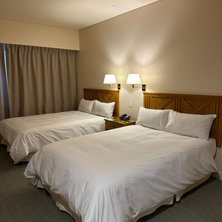 Paradores Austral - Habitación Doble con vistas al jardín - 2 camas - 2