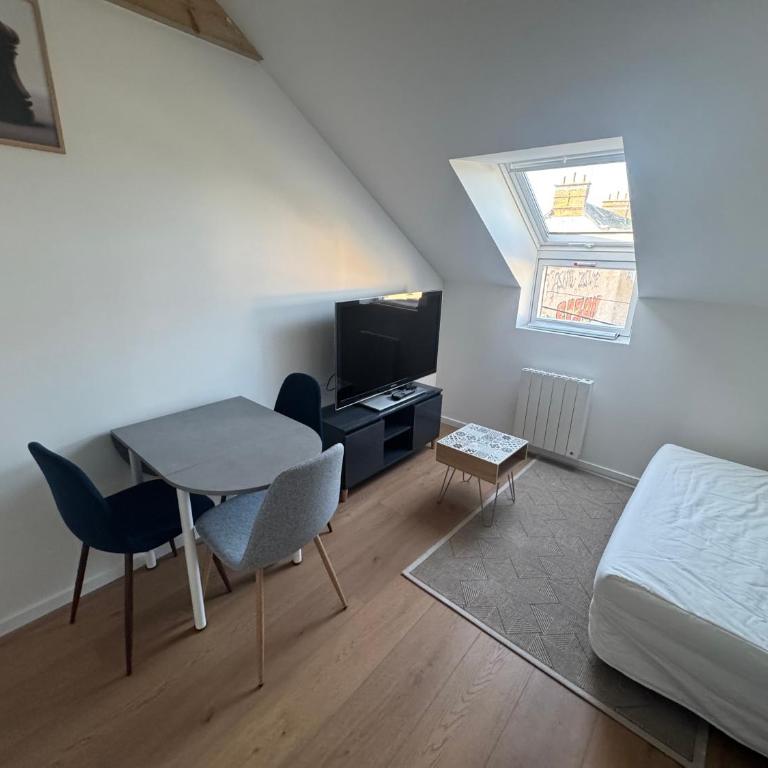 Le 16 Appartement cozy au pied de la Gare - Apartment mit 2 Schlafzimmern - 3