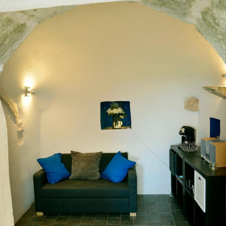 Trullo Vista - Camera Matrimoniale con Patio - 21