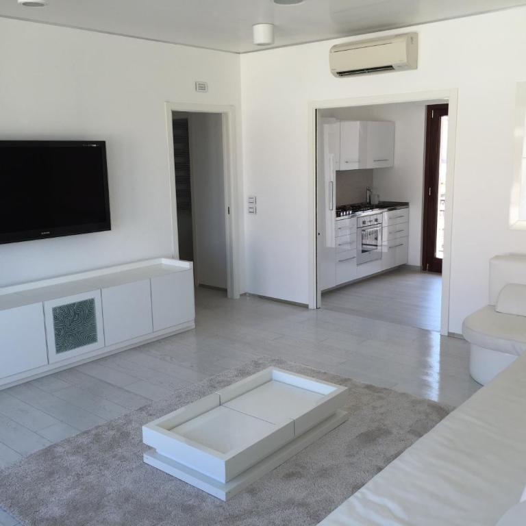 Reggio Suite Luxury - Appartamento Attico con Vista Mare (3 Adulti) - 3