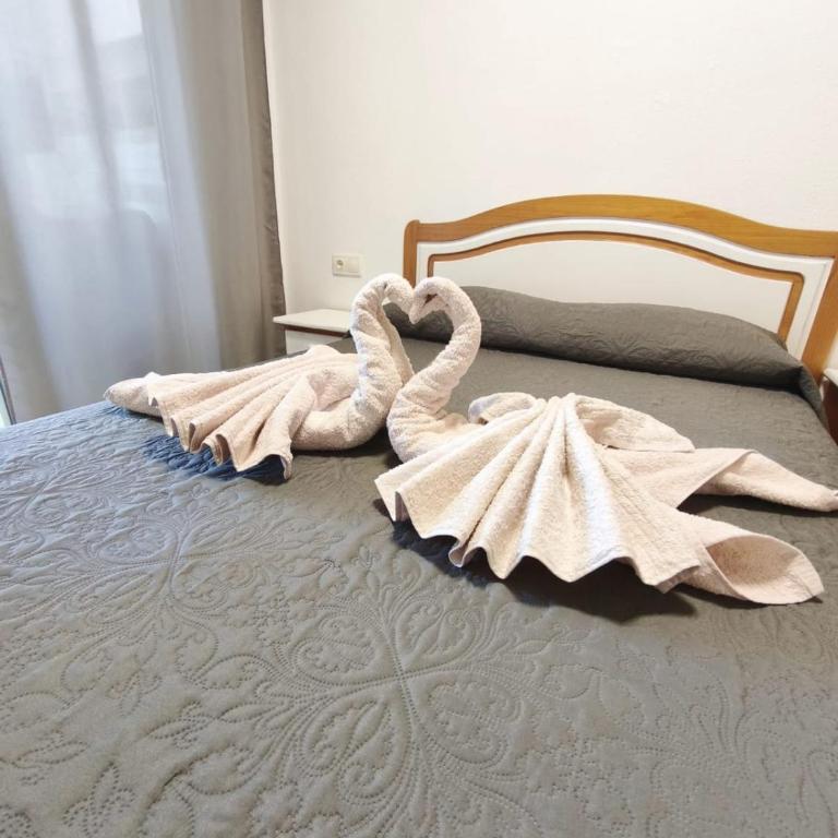Apartamento Torre 3 Gemelos 22 Benidorm Levante Beach - Two-Bedroom Apartment with Balcony - 27