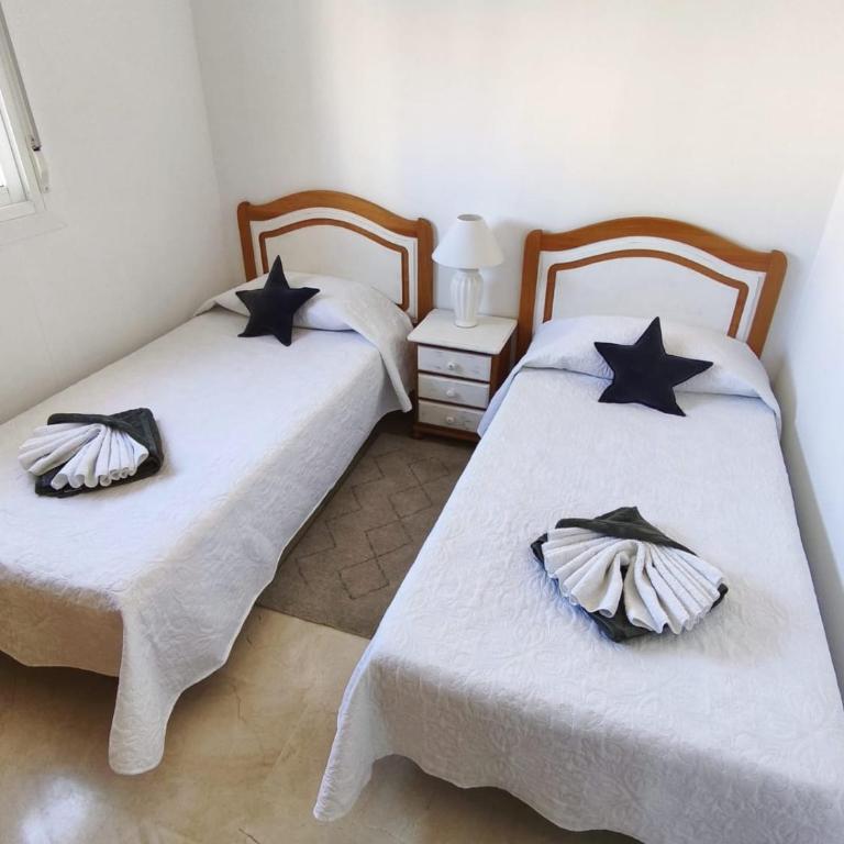 Apartamento Torre 3 Gemelos 22 Benidorm Levante Beach - Two-Bedroom Apartment with Balcony - 9