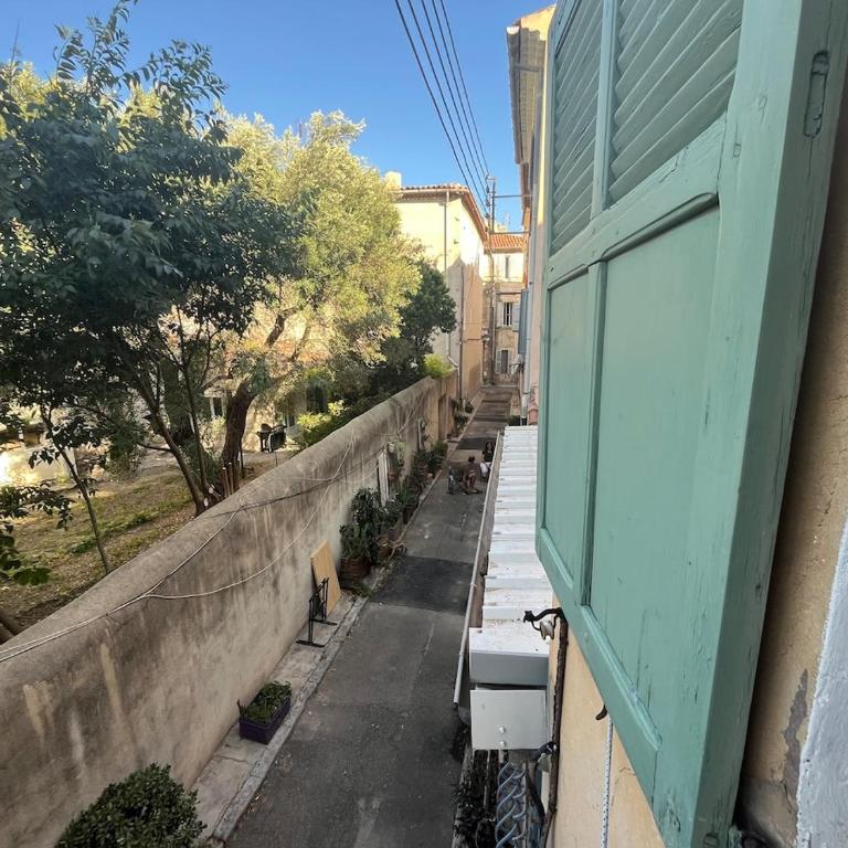 Agréable T2, plein centre, calme - One-Bedroom Apartment - 5