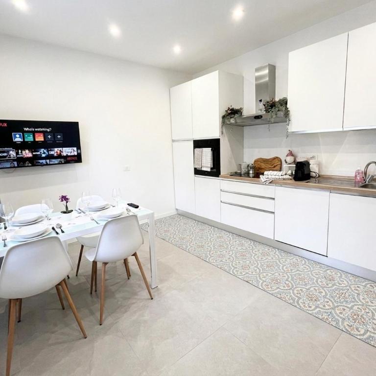 "2 min dalla Spiaggia" Adriatic Appartment - Appartamento Deluxe con 2 Camere da Letto - 2