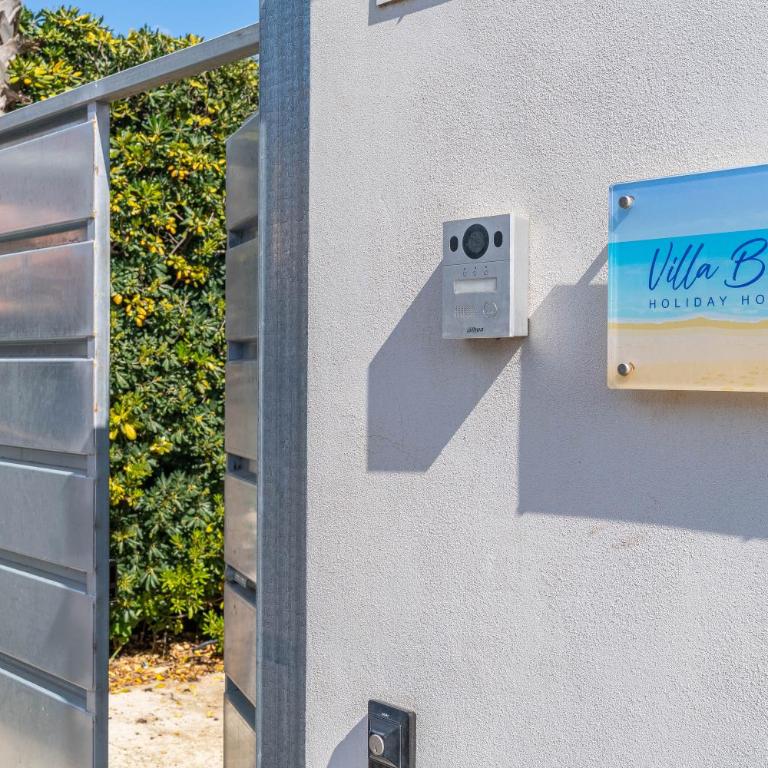 Villa Benazar - Luxury Suite 150m to the sea - Black Pearl Suite with sea view and balcony - 33
