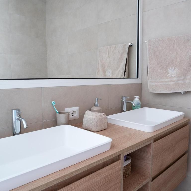 Villa con piscina privata BudoniAffitti - Villa - 47