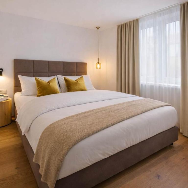 HEAVEN 7 Suite - Private Whirlpool & Garden - Apartment - 13