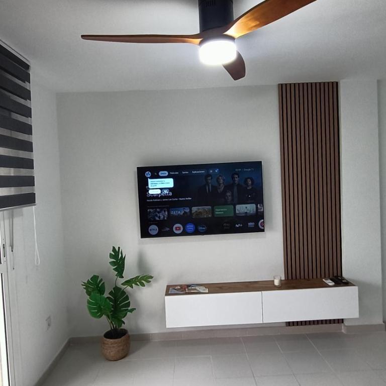 Cosy Apartment Views Pinares Almadraba - One-Bedroom Apartment - 5