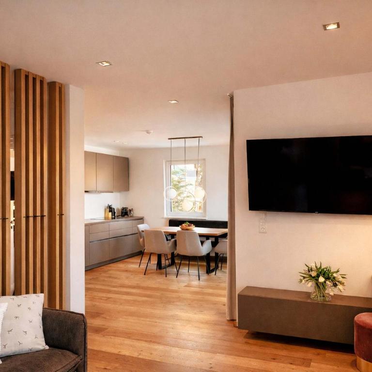 ZILLER DELIGHT - Stylish Apartment with Balcony & Mountain View - Apartment - 13