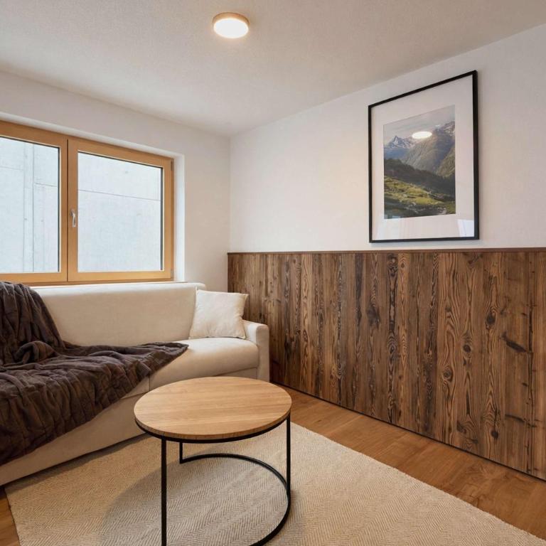 ELEVATE - Balcony & Mountain View - Apartment - 6