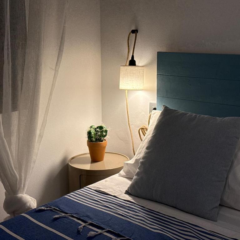 Smart Penthouse with Terrace 10min Walk to Beach - Apartamento de 1 dormitorio - 29