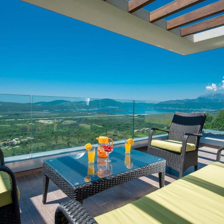 Luxury Villa Kotor Montenegro - Sea View, Pool and Sauna - Villa with Private Pool - 8