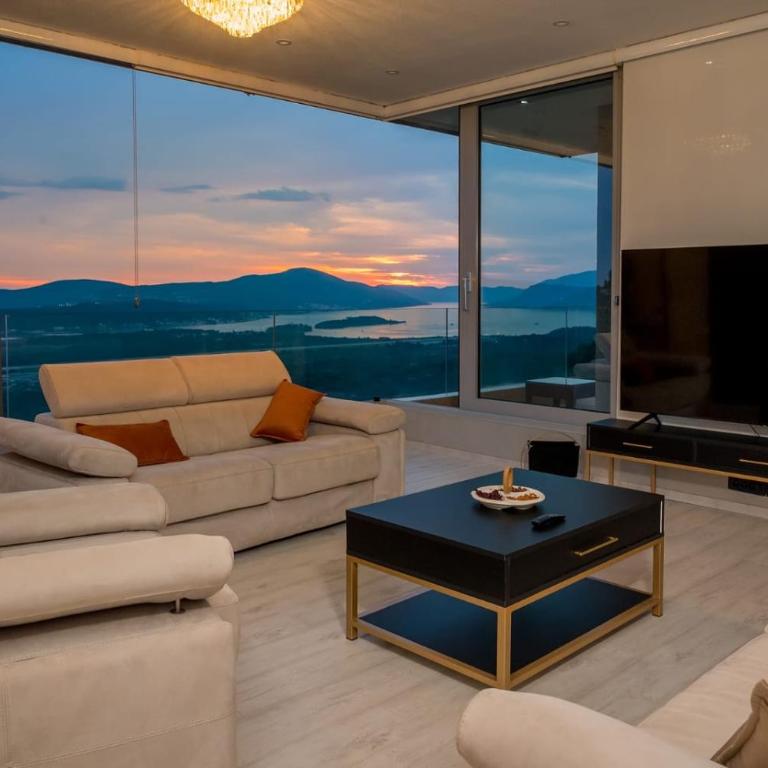 Luxury Villa Kotor Montenegro - Sea View, Pool and Sauna - Villa with Private Pool - 10