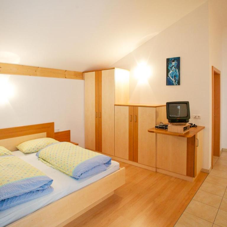 Appartements Haus Pichler - Apartment mit Balkon - 4