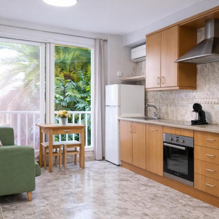 Sandra's home - One-Bedroom Apartment - 11