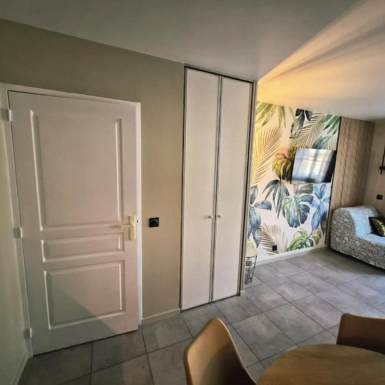 Cocoon, Pool, 5 Minutes from Disneyland Val d'Europe, Paris - Appartement 1 Chambre - 2