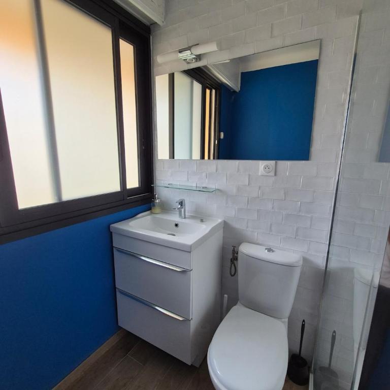 Village center - Parking - Air conditioning - Terrace - Appartement 1 Chambre - 11