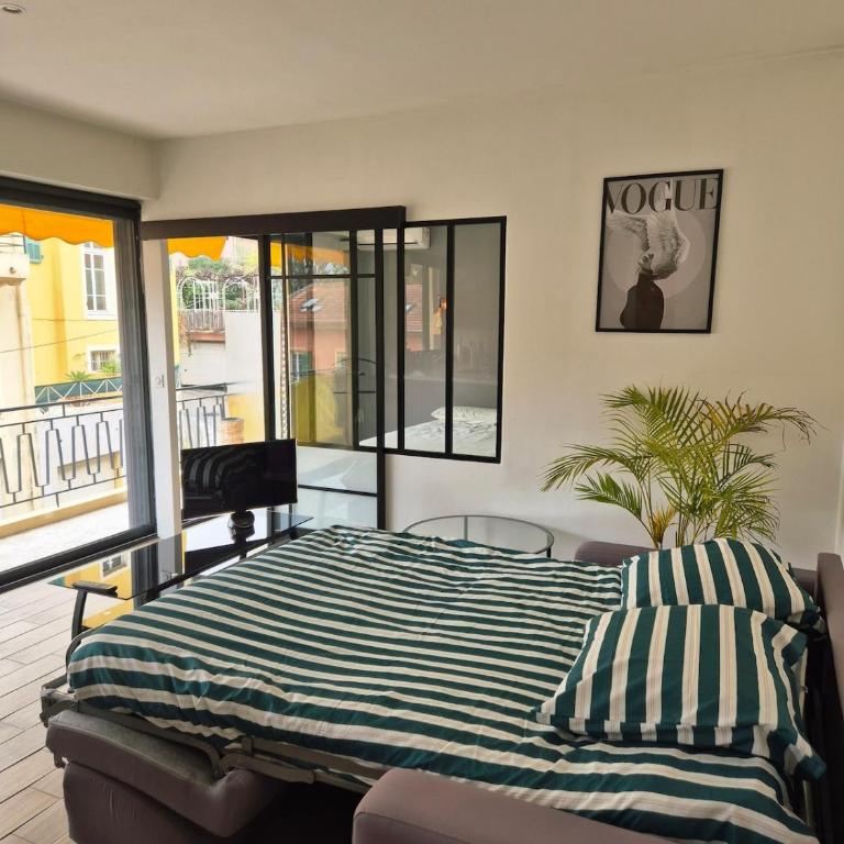 Village center - Parking - Air conditioning - Terrace - Appartement 1 Chambre - 14