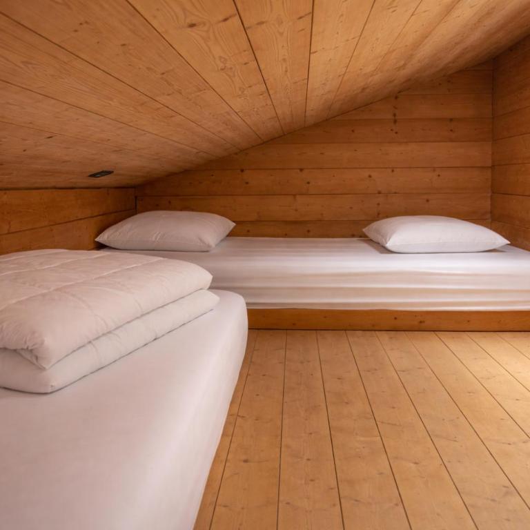 Hôtel Chalet Alpage - Chambre Familiale avec Douche - 5
