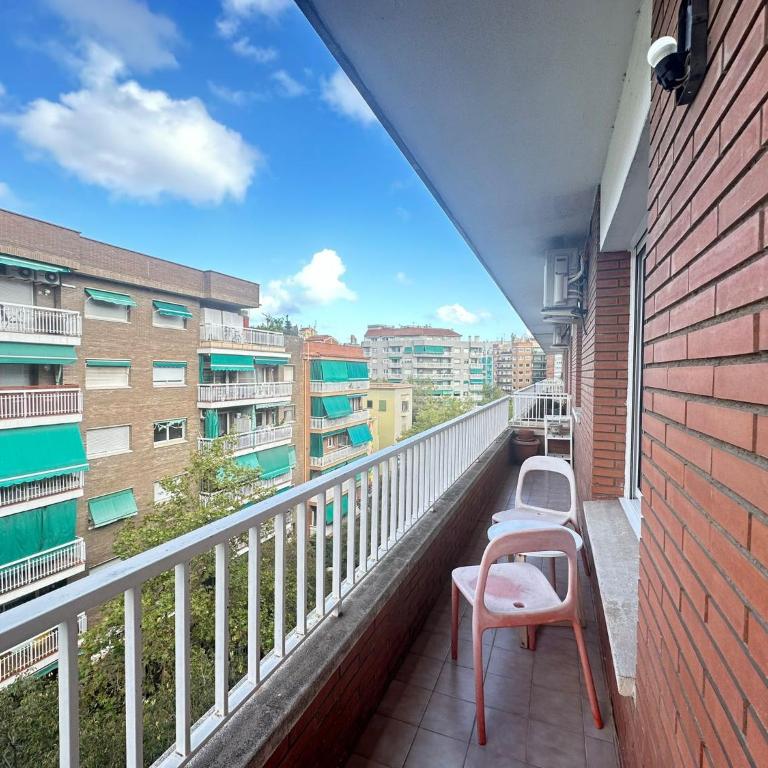 Rooms in Apartment Borrell - Double Room - 2