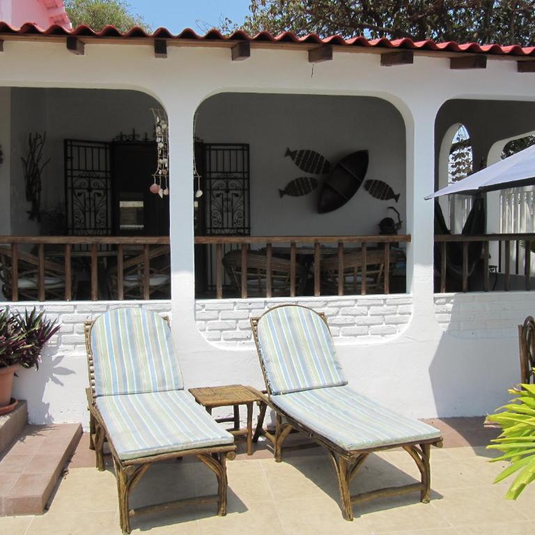 Casa Playas # 1 - Five-Bedroom House - 24