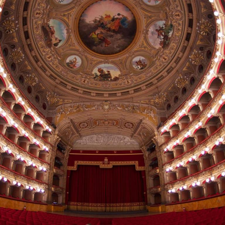 La Maison Du Theatre - One-Bedroom House - 15
