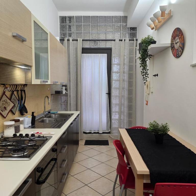 DM Suites - One-Bedroom Apartment - 14
