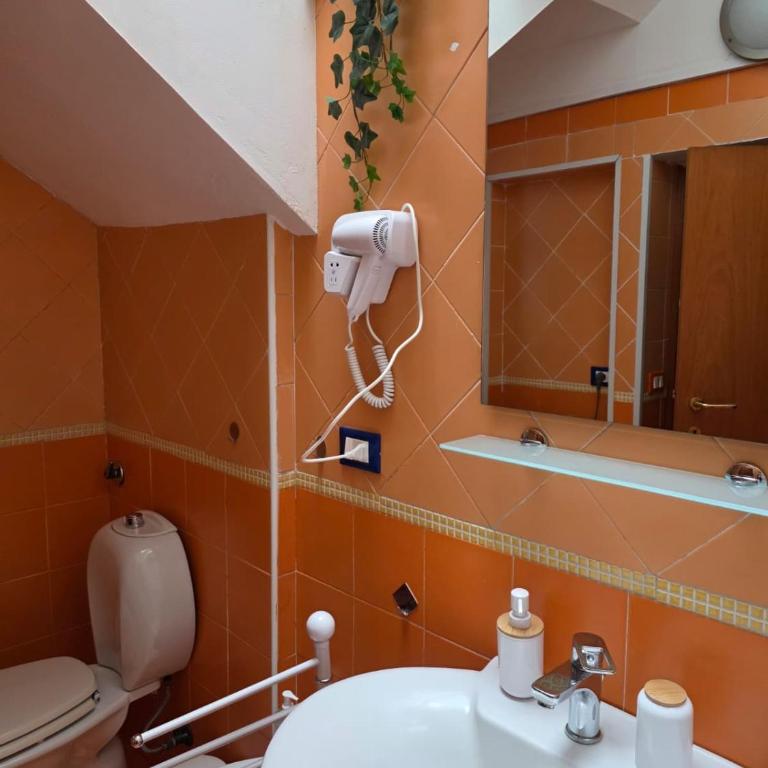 DM Suites - One-Bedroom Apartment - 20