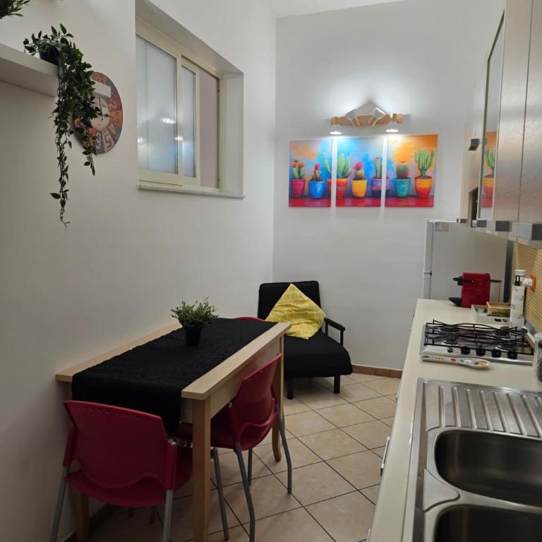 DM Suites - One-Bedroom Apartment - 11