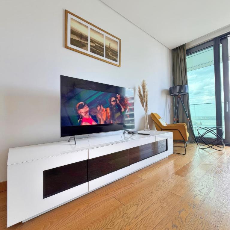BW Residences - Gym & Pool - Two-Bedroom Apartment - 5