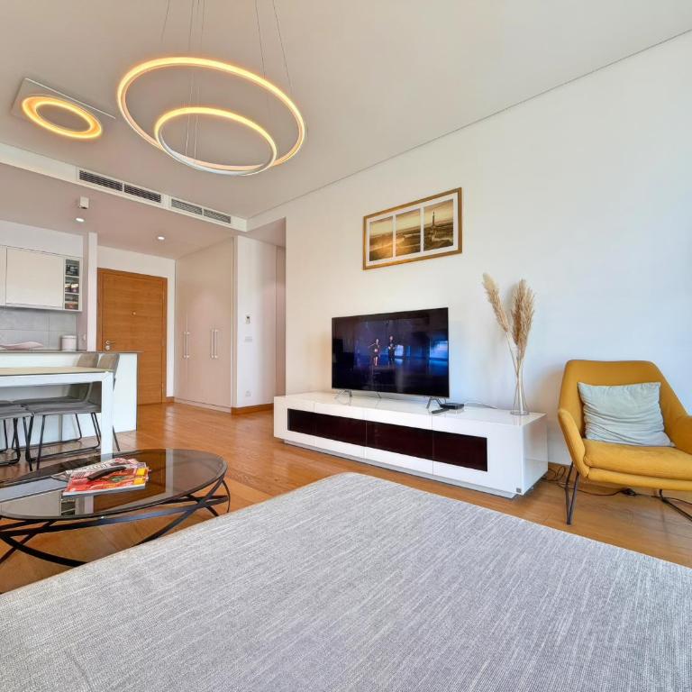 BW Residences - Gym & Pool - Two-Bedroom Apartment - 11
