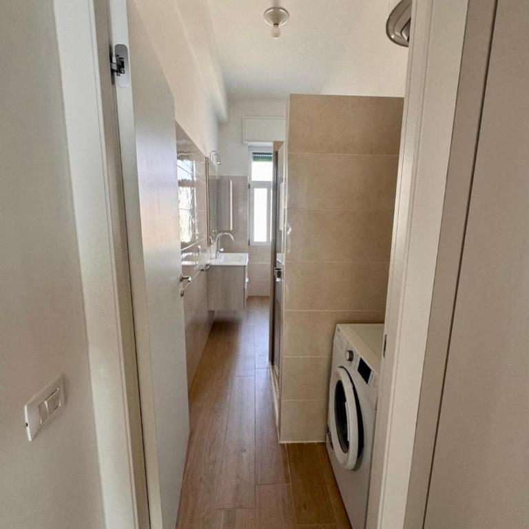 Corso Garibaldi 73 - Appartamento Standard con 2 Camere da Letto - 4