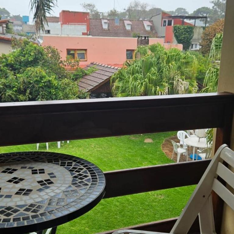 Hotel Riviera - Double Room with Balcony - 3