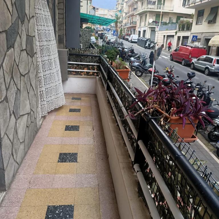 Appartamento Girasole - Two-Bedroom Apartment - 1
