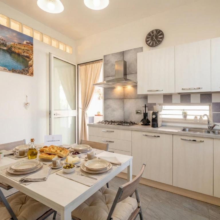 CarmenLeo-Central Accommodation with Patio - Appartamento - 6