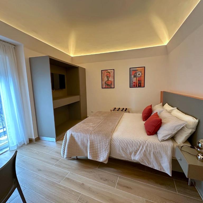 Umbrella Street Home - One-Bedroom Apartment - 2