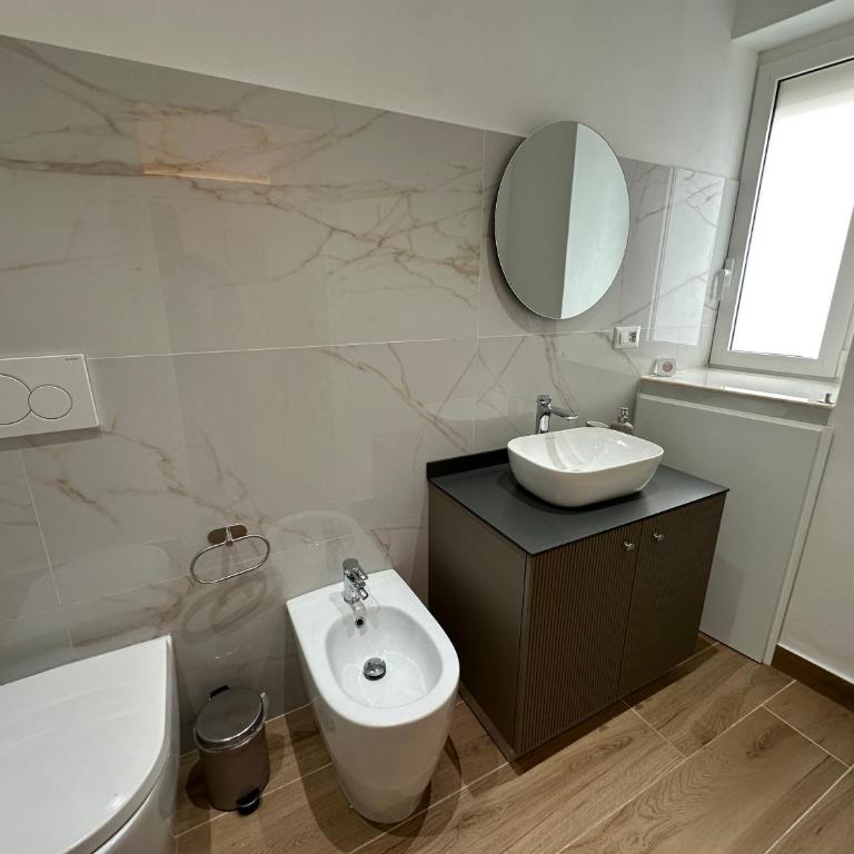 Umbrella Street Home - One-Bedroom Apartment - 9