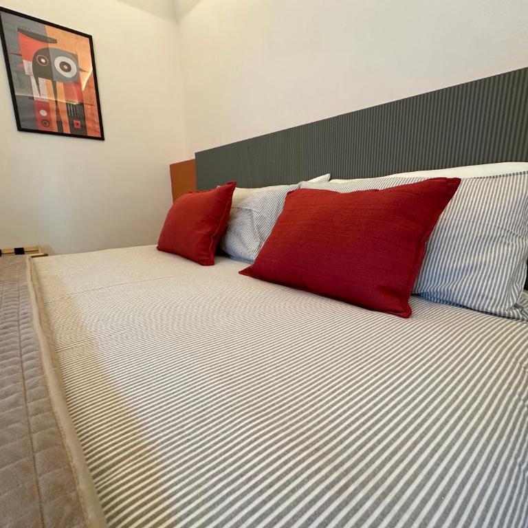 Umbrella Street Home - One-Bedroom Apartment - 3
