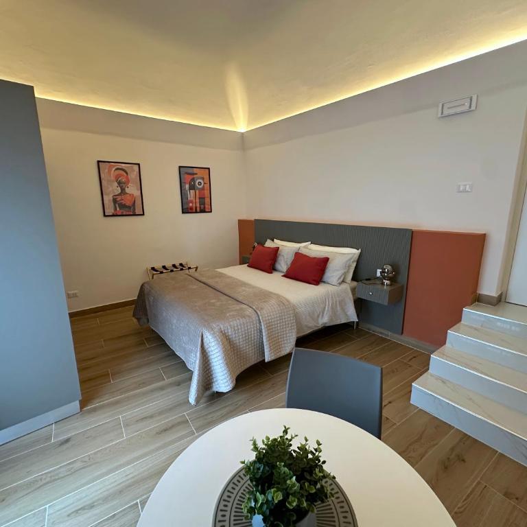 Umbrella Street Home - One-Bedroom Apartment - 6