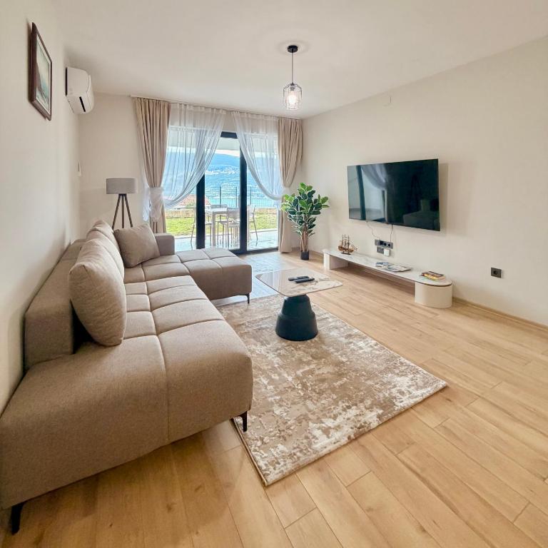 Maris Apartment - One-Bedroom Apartment - 1