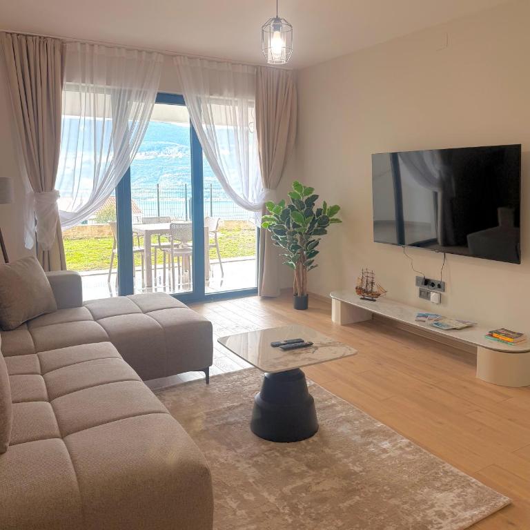 Maris Apartment - One-Bedroom Apartment - 4