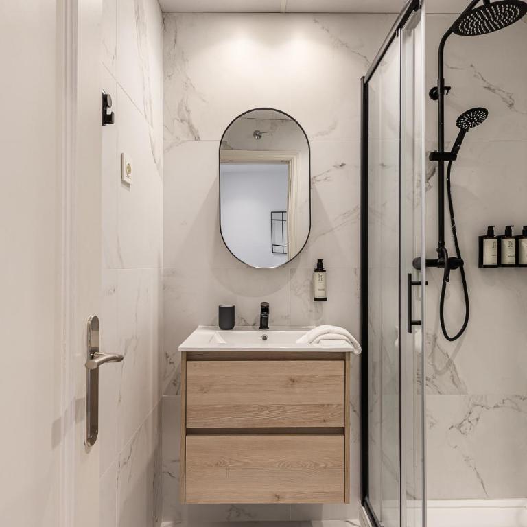 Waou Urban Home Gran Via II - Corta Duración - Apartamento de 1 dormitorio - 19