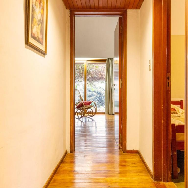 Disfruta de la ciudad y naturaleza en una misma experiencia! - Five-Bedroom House - 17