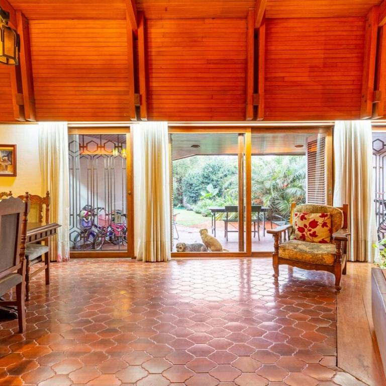 Disfruta de la ciudad y naturaleza en una misma experiencia! - Five-Bedroom House - 54