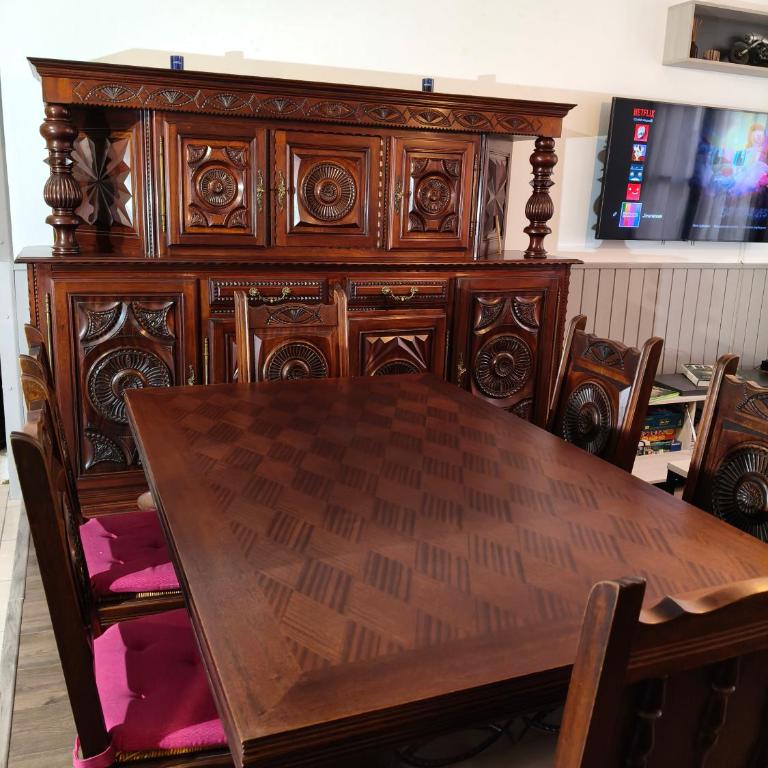 Gîte familial au cœur de Saint-Aignan séjour idéal 3 nuits à 5 min du Zoo de Beauval - Townhouse mit 3 Schlafzimmern - 8